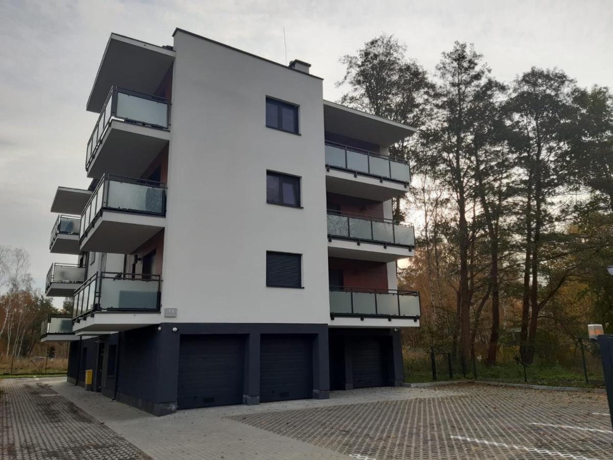 E-Apartament Nad Morzem Apartamentuj Мельно Экстерьер фото